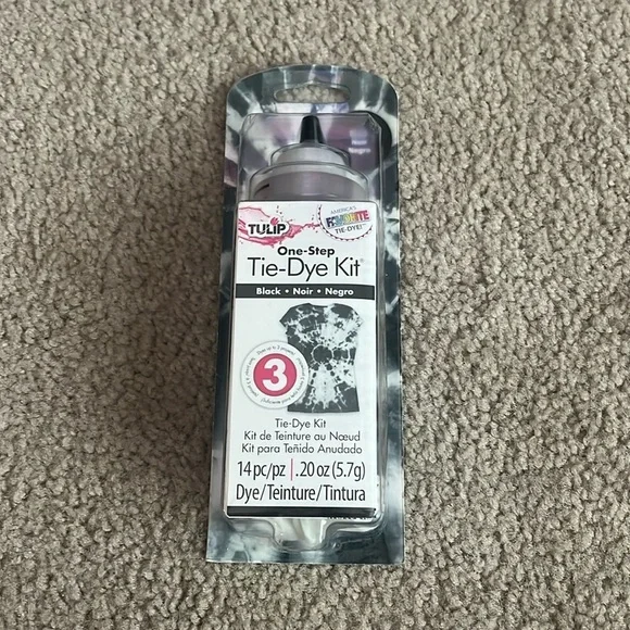 “Tulip- Black Tie Dye Kit” - Picture 1 of 3